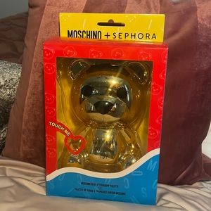 Brand New Moschino x Sephora Bear Palette (2019)